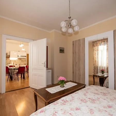 Апартаменты Apartman Paun